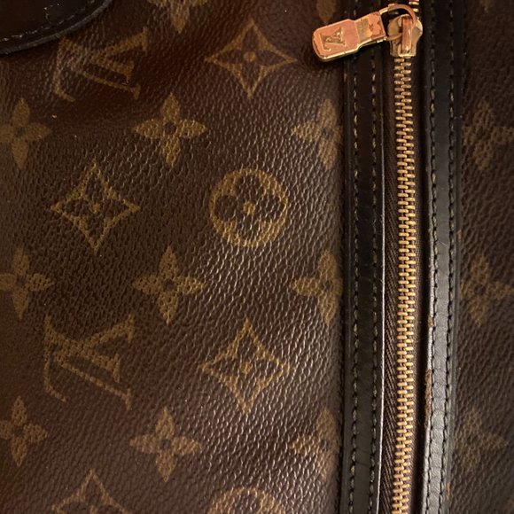 Authentic LOUIS VUITTON Monogram Marly Dragonne - Picture 5 of 15
